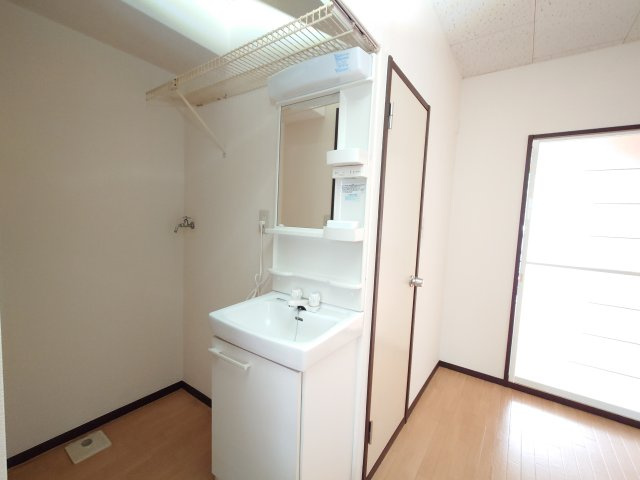 ヒルサイドハイツⅠの洗面所