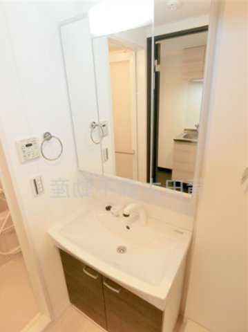 アイルエアポート羽田の洗面所|洗面脱衣所　独立洗面台
