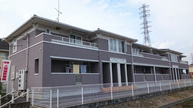 エスターテの外観|外観は落ち着いています