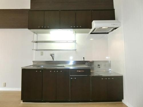 センチュリー中央のキッチン|使いやすいキッチンです