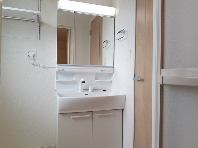 グラン　ソレイユの洗面所|コンパクトで使いやすい洗面所