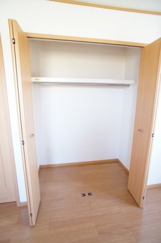 イーリスの収納|こまごまとしたものを収納できそうですね