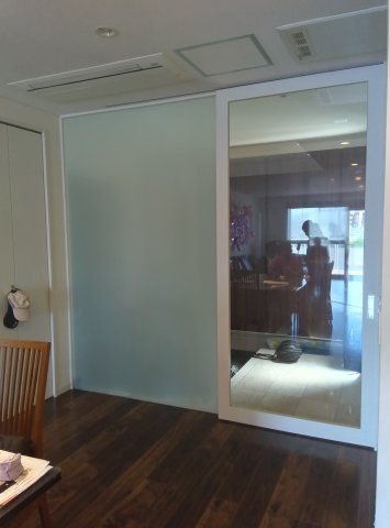 上甲東園3丁目　戸建の居間・リビング