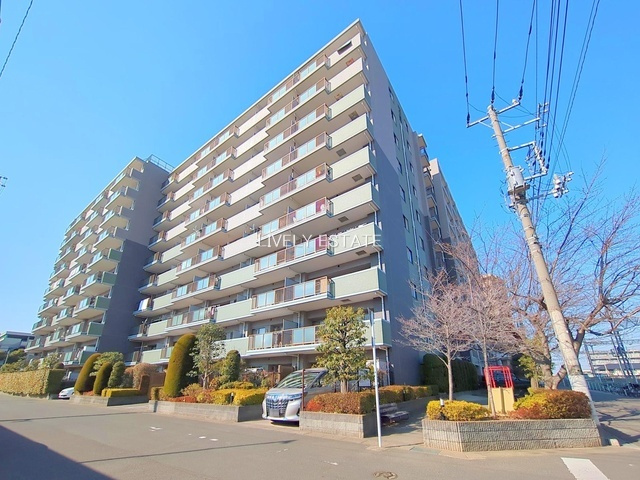 ダイアパレスルネッサせんげん台の外観