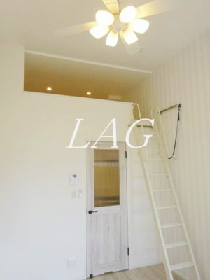 【居間・リビング】 | アザーレ・パッシオ生田A | 洋室のお部屋です。