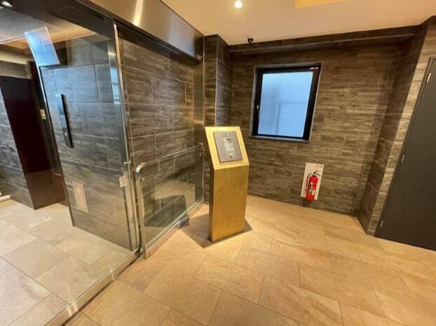 セフィーロ南千住のエントランス