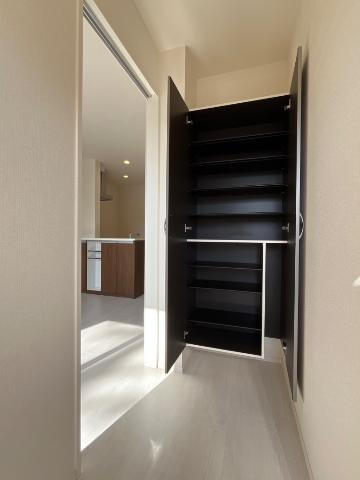 ラ・カシェットの収納|下駄箱（イメージ）