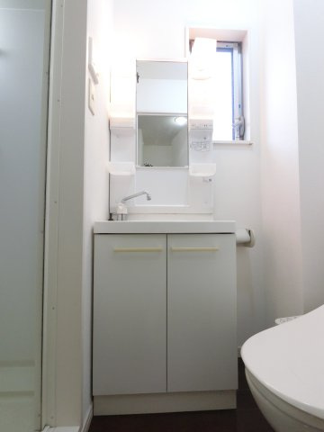 千葉市中央区登戸１丁目の賃貸マンションの独立洗面台