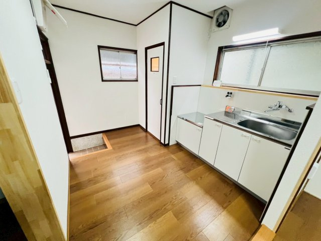 パーク塩屋の居間・リビング