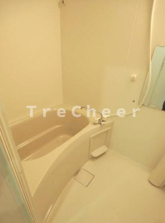 レフィナード小竹の浴室