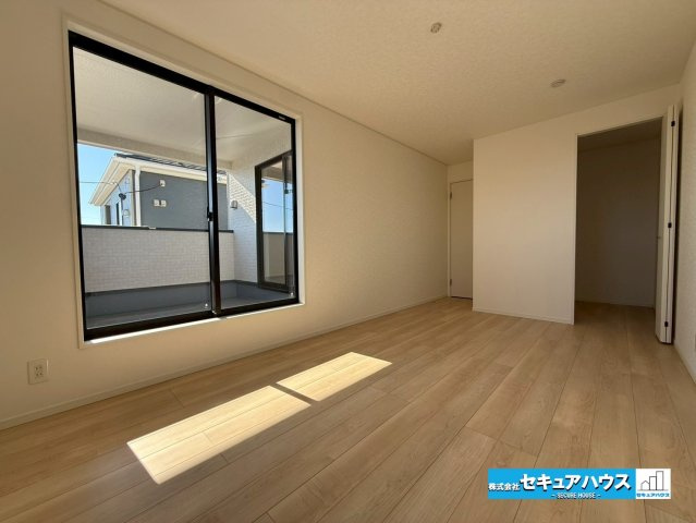 【同施工物件ご案内可能】愛知郡東郷町大字和合字知々釜　全3棟の内観：施工例|【キッチンイメージ】
◆同時にたくさんの料理が調理できる。「焼く・蒸す・煮る」の工程を同時進行で進めることができるので、料理を素早く作ることができます。育児でバタバタ忙しいママに嬉しい♪