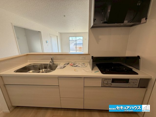 【同施工物件ご案内可能】愛知郡東郷町大字和合字知々釜　全3棟の外観|【3号棟パース】
事前予約にて現地ご見学いただけます！
■株式会社　セキュアハウス■
住宅ローンに強く、知識、経験豊富なスタッフ在籍
お客様に寄り添い、ご成約後もサポート致します。