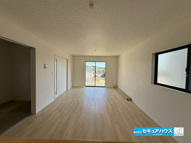 【同施工物件ご案内可能】愛知郡東郷町大字和合字知々釜　全3棟の外観|【2号棟パース】
事前予約にて現地ご見学いただけます！
■株式会社　セキュアハウス■
住宅ローンに強く、知識、経験豊富なスタッフ在籍
お客様に寄り添い、ご成約後もサポート致します。