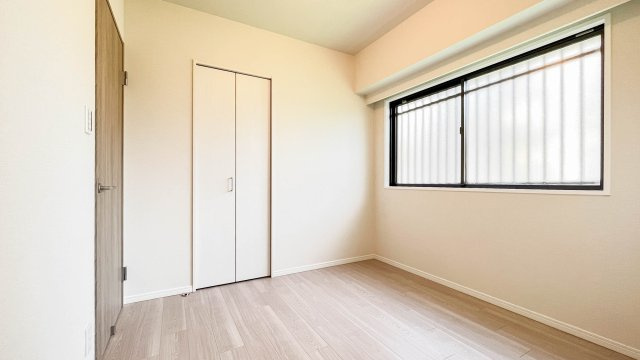 藤和シティホームズ鷺沼小台の洋室|洋室2（約4.9帖）