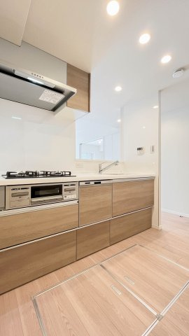 藤和シティホームズ鷺沼小台のキッチン|キッチン＋床下収納