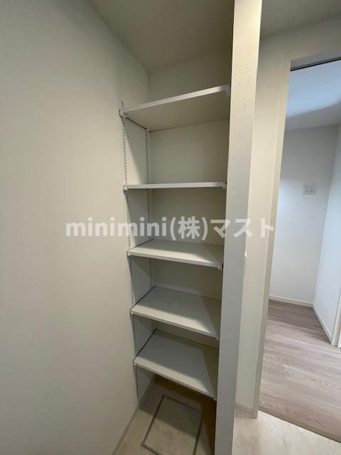 ロイヤルパークヒルズうめきたの収納