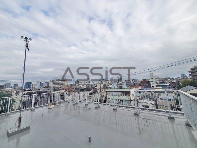 組澤邸のバルコニー