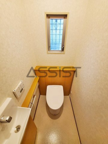 組澤邸のトイレ