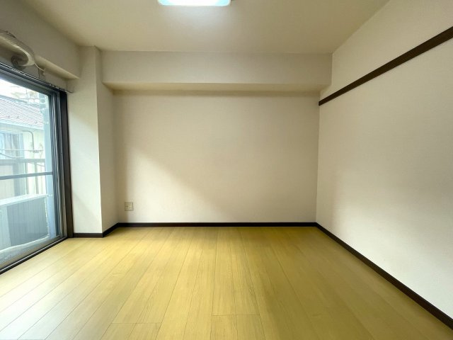 フラットグレースの居間・リビング|写真は別の部屋になります
