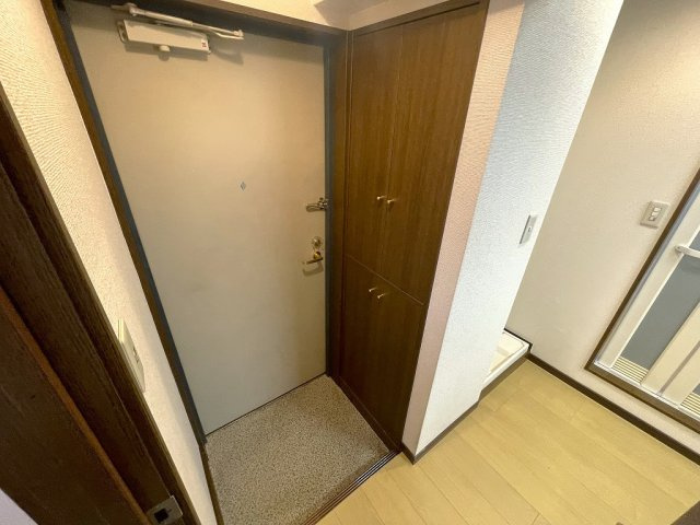 フラットグレースの玄関|写真は別の部屋になります