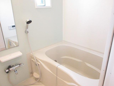 【浴室】 | アーバンハイツ岩崎Ｆ | 浴室暖房乾燥機・追い炊き機能付き