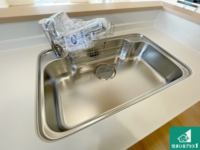 近江八幡市桜宮町　第1期　新築一戸建ての設備|広々としたシンクで食器洗いも楽々！