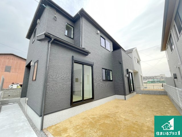 近江八幡市桜宮町　第1期　新築一戸建ての外観|安心の10年保証！外観を美しく保ち、雨水で汚れを落とします！気になることがありましたら、お気軽にお問い合わせください！