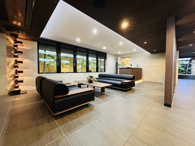 【エントランス】 | イーグルコート京都御所南プレミアム迎賓館