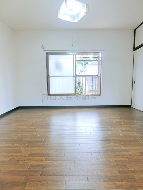 東馬込戸建のその他|2階バルコニーのある洋室