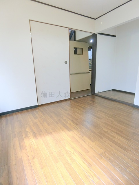 東馬込戸建の内装|1階洋室