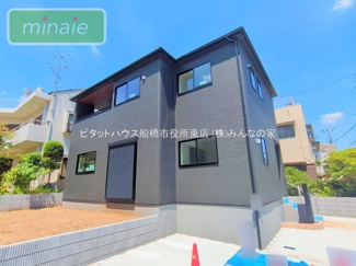 【外観】 | 小学校4分　並列2台駐車可　東菅野5　全4棟　1号棟 | 同タイプ