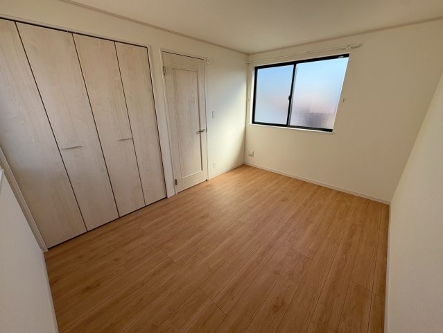 Ｓｕｍａｉ－ｔｏ市川市大洲の居間・リビング