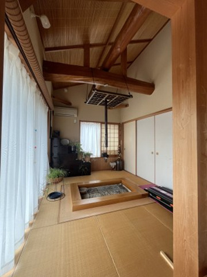 【和室】 | 中古一戸建　香美市香北町朴ノ木（囲炉裏のある家） | 囲炉裏