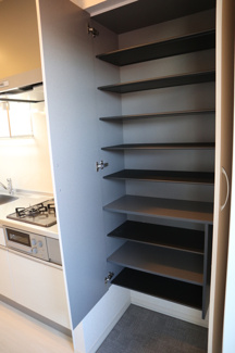 【玄関】 | エンペラー　Ｂ