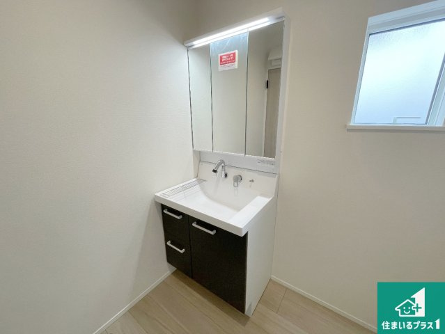 近江八幡市桜宮町　第1期　新築一戸建ての外観|現在の進捗状況です！順調に作業進行中、完成が待ち遠しいです！詳細の間取り等、お気軽にお問い合わせください！