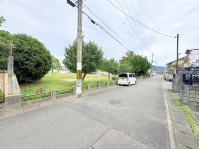 【前面道路含む現地写真】 | 大宮中総門口町　戸建