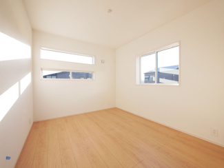 【洋室】 | 甲斐市下今井 オール電化新築戸建全2棟 1号棟 北西角地 | 建物施工例