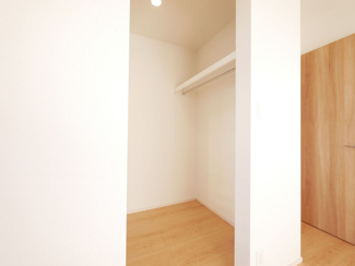 【独立洗面台】 | 甲斐市下今井 オール電化新築戸建全2棟 1号棟 北西角地 | ランドリースペース