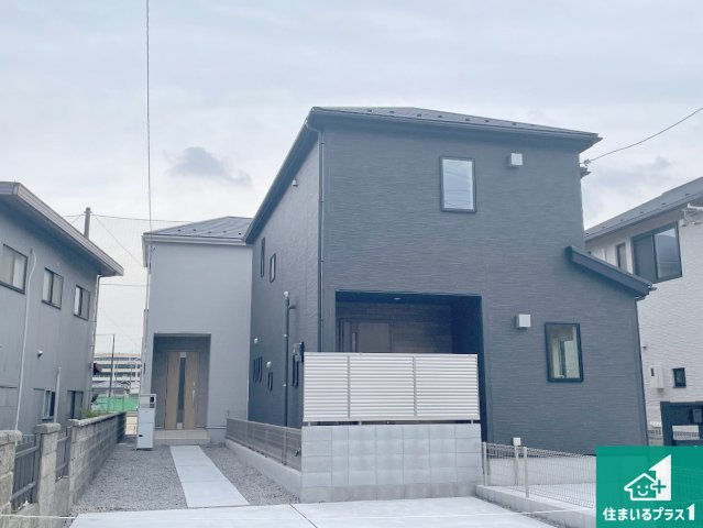 近江八幡市桜宮町　第1期　新築一戸建てのトイレ|シンプルなトイレは落ち着く空間！お手入れも簡単です！