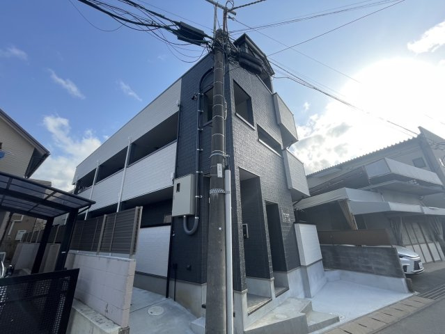 Ours Lavande（ウルス　ラヴァンド）の外観