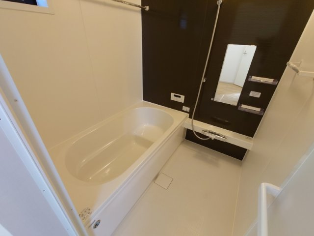 所沢市下安松 全2棟 新築分譲住宅の浴室