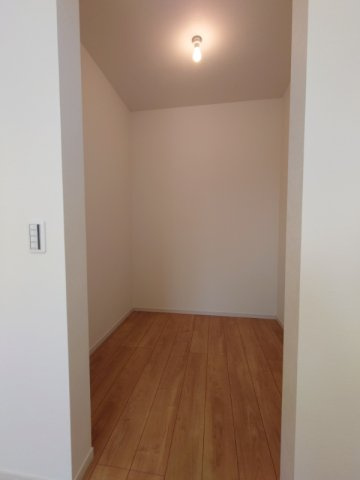 所沢市下安松 全2棟 新築分譲住宅の収納