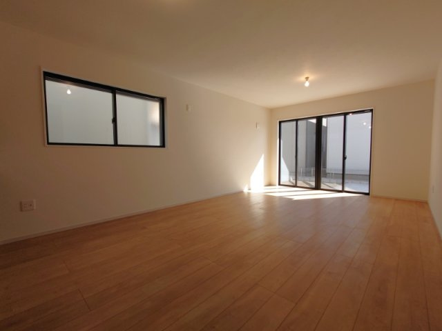 所沢市下安松 全2棟 新築分譲住宅の居間・リビング