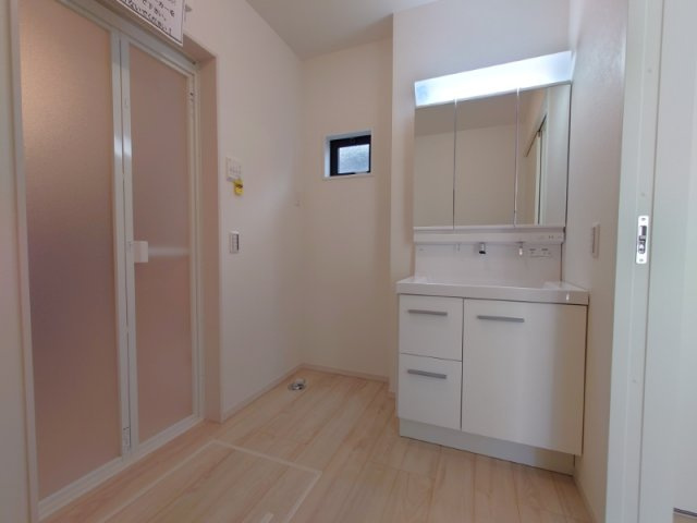 所沢市下安松 全2棟 新築分譲住宅の洗面所