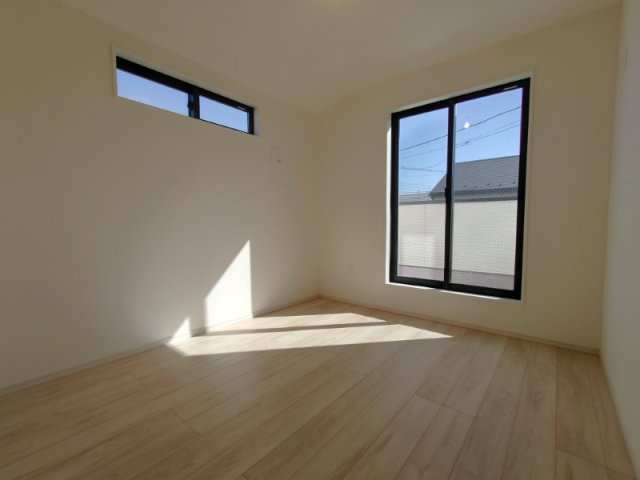 所沢市下安松 全2棟 新築分譲住宅の洋室