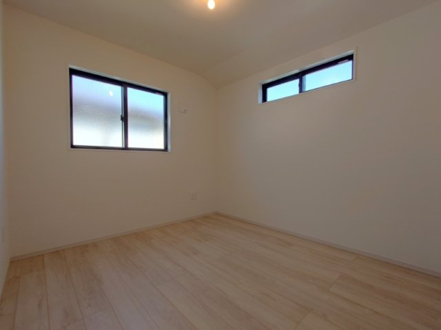 所沢市下安松 全2棟 新築分譲住宅の洋室