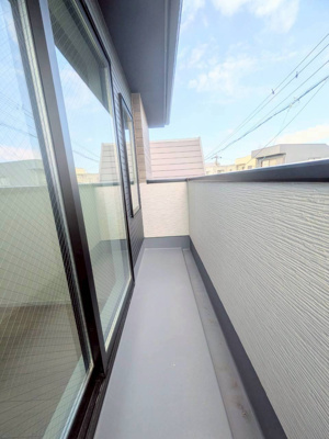 【バルコニー】 | ケイアイグレース本願寺町1期 | キャンペーン対象物件です♪詳細は弊社ホームページもしくはスタッフまでお気軽にお問合せ下さいませ♪ お役に立てる自信があります♪