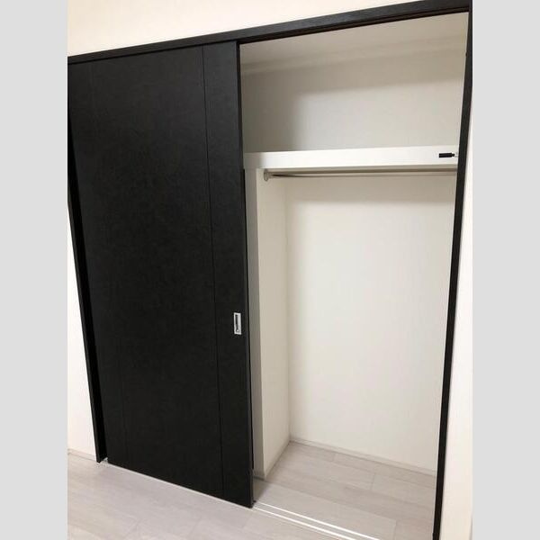 スワンズシティ中之島クロスの収納