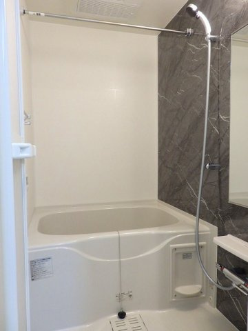 メゾン　シュシュの浴室|ゆったり過ごせるお風呂です