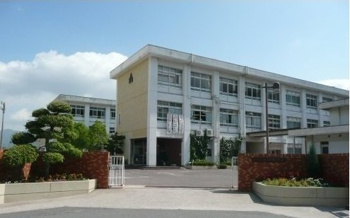 ベルメゾンの周辺|福木中学校まで2100m